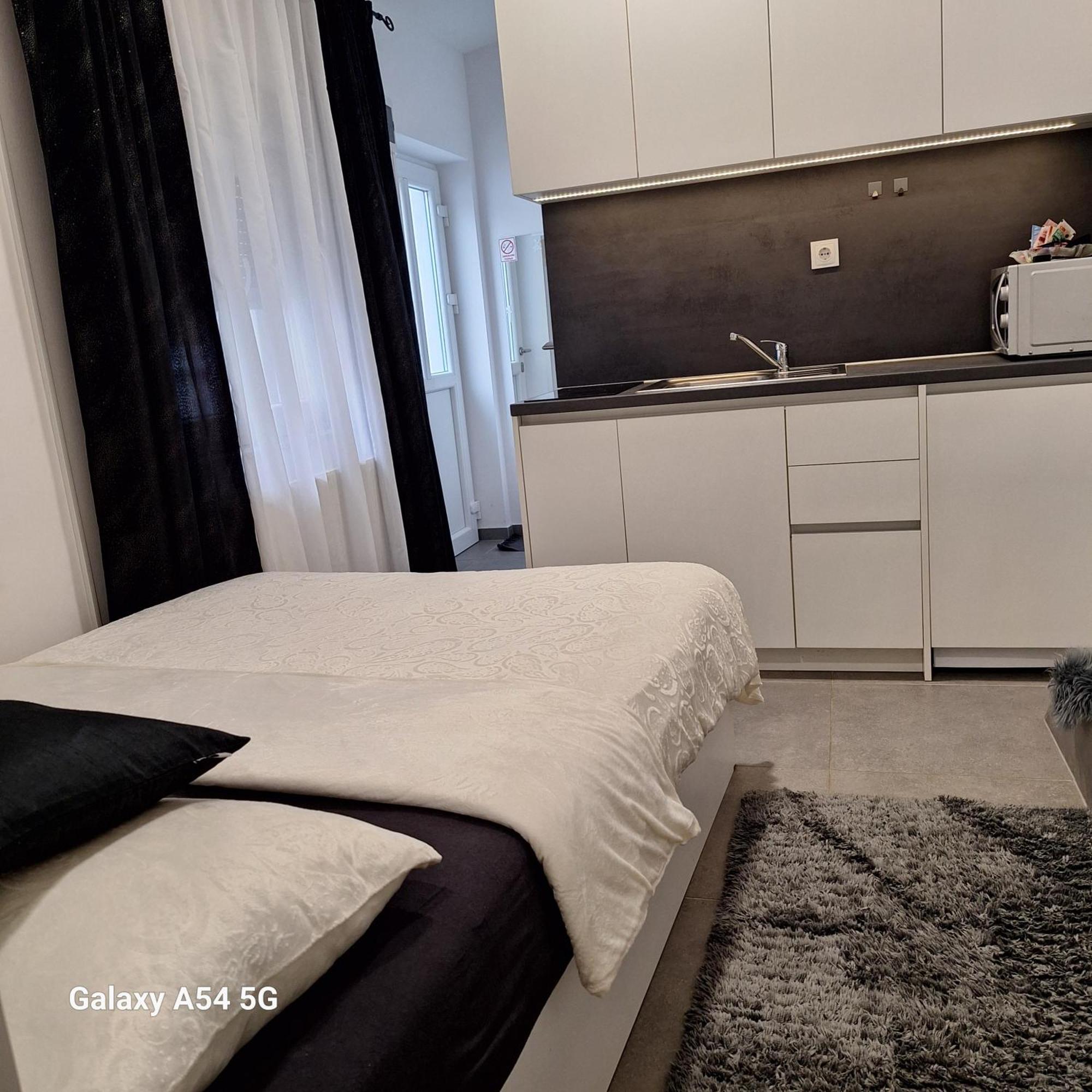Studio Apartmani Louis I Lola Zagreb Exterior photo